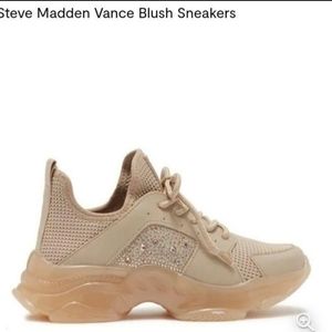 Steve Madden Vance Sneakers size 4 Blush